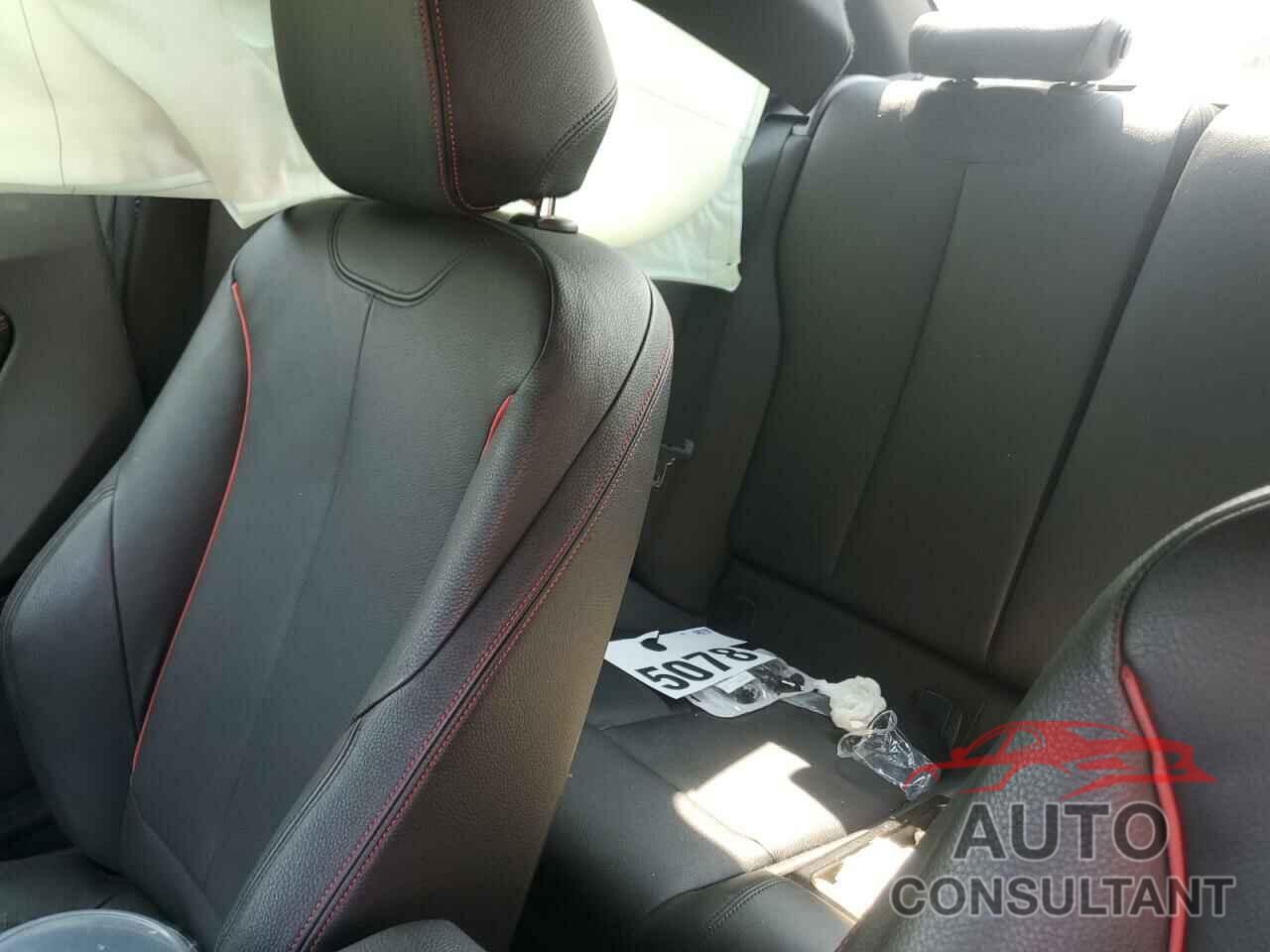 BMW 2 SERIES 2015 - WBA1F5C59FV257044