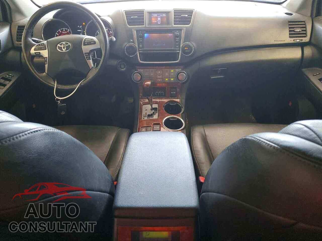 TOYOTA HIGHLANDER 2013 - 5TDDK3EH5DS200788