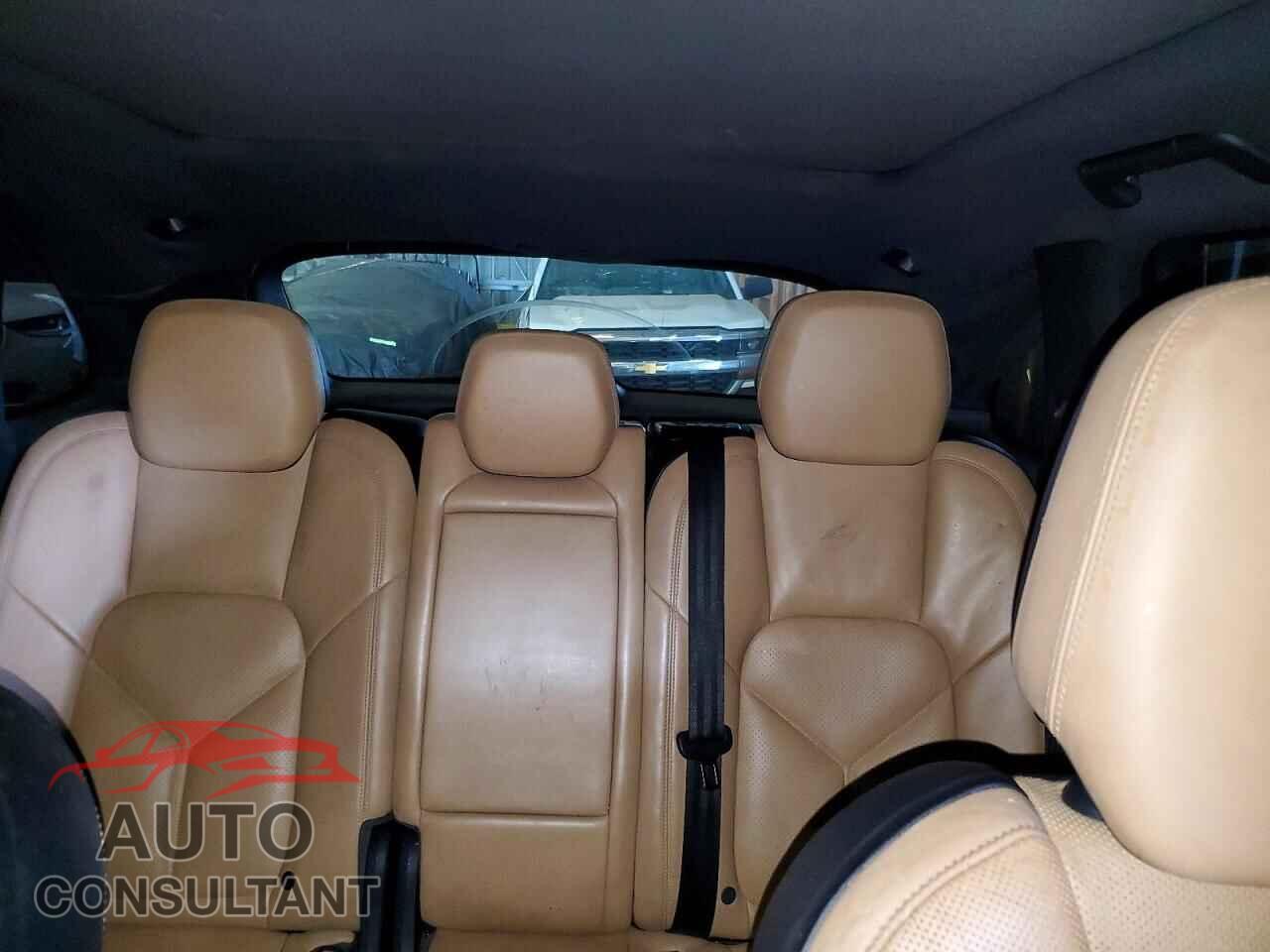 PORSCHE CAYENNE 2016 - WP1AB2A2XGLA94521