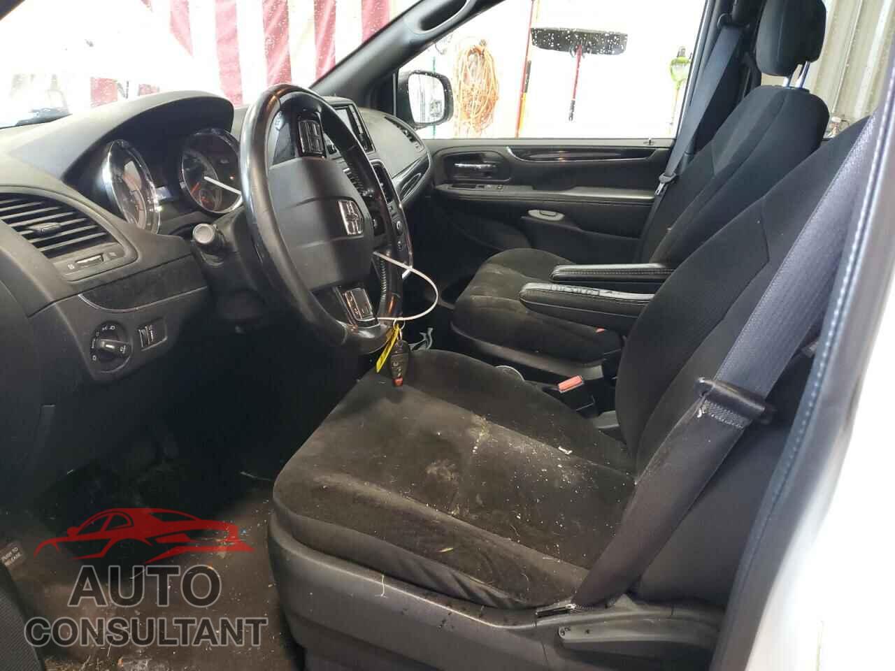 DODGE CARAVAN 2019 - 2C4RDGBG3KR704443