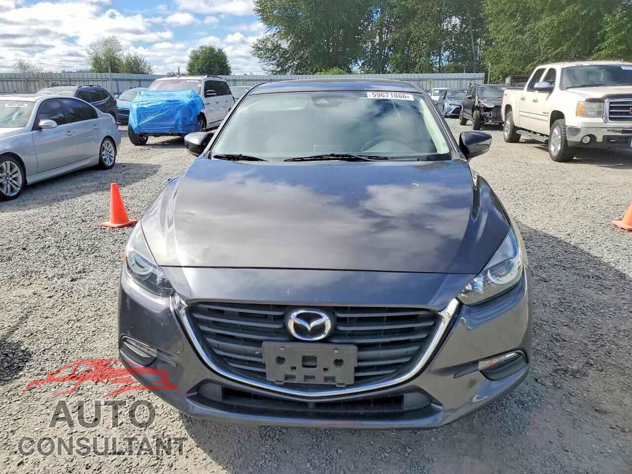 MAZDA 3 2018 - 3MZBN1V3XJM272232