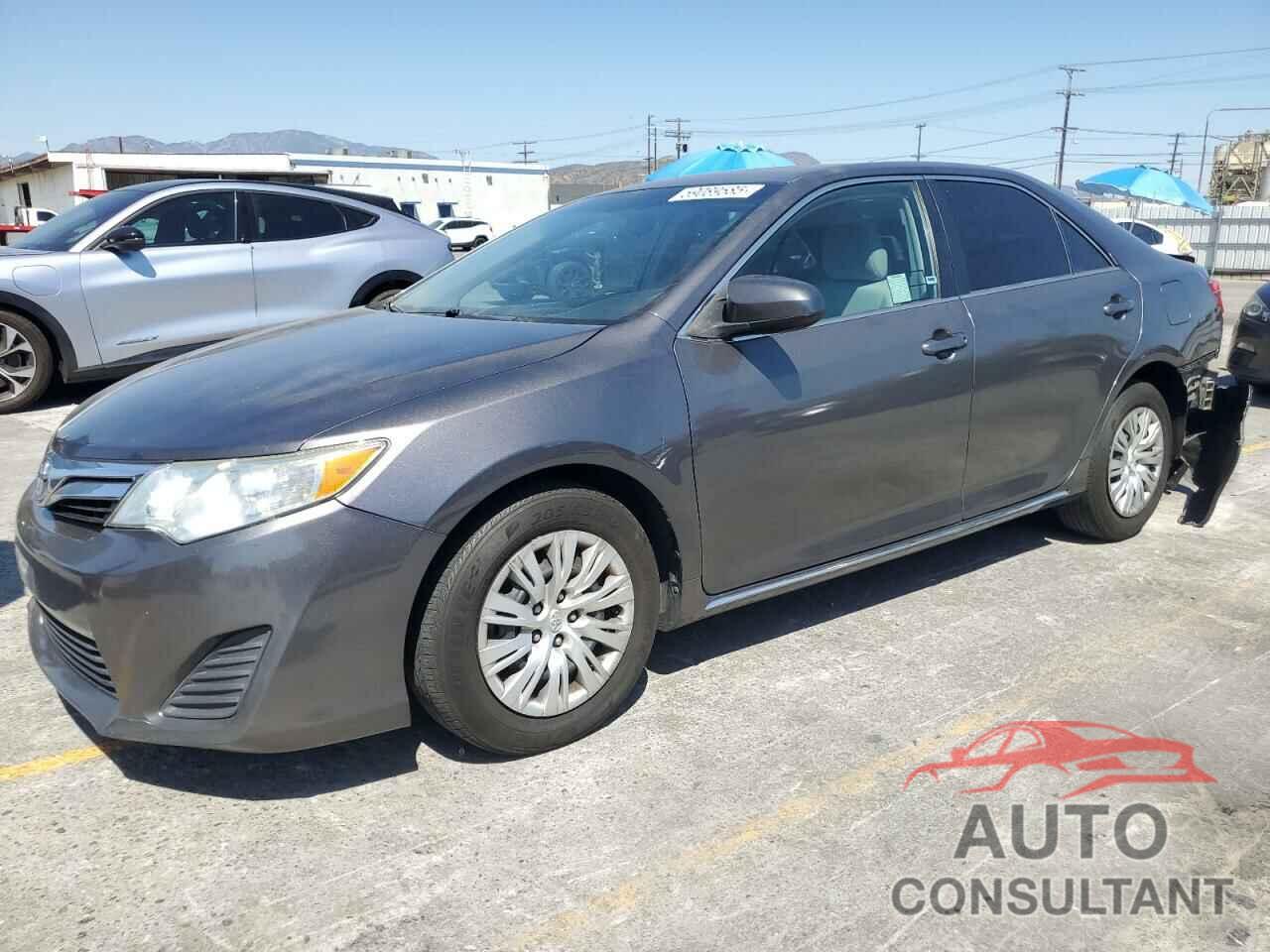 TOYOTA CAMRY 2014 - 4T4BF1FK3ER439586