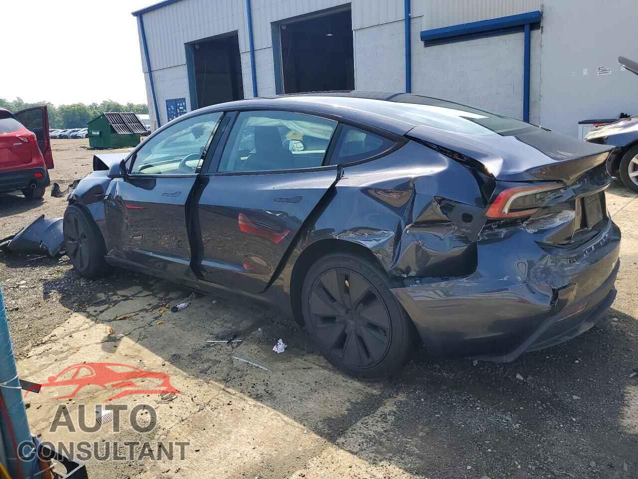 TESLA MODEL 3 2025 - 5YJ3E1EA9SF027806