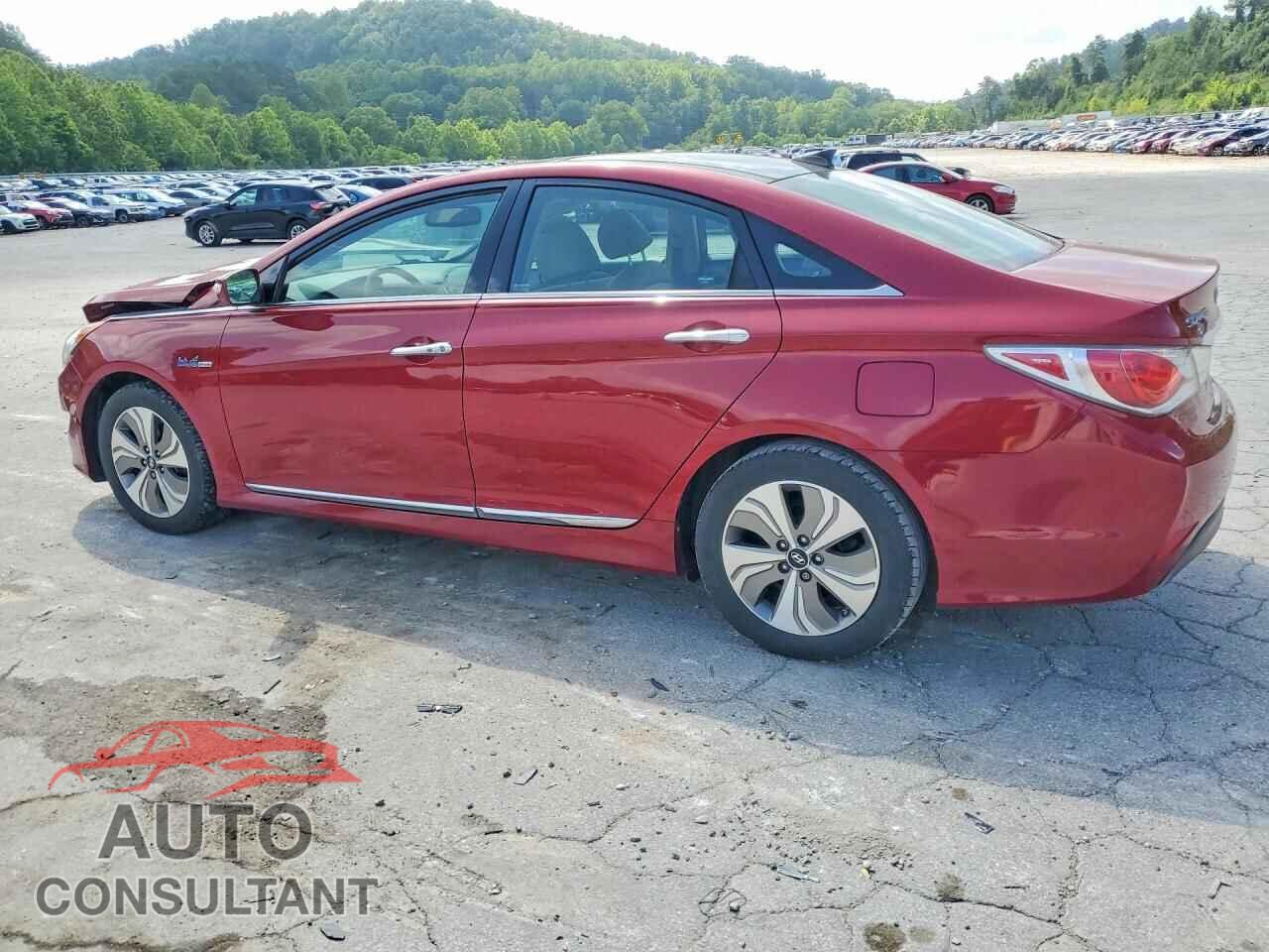HYUNDAI SONATA 2015 - KMHEC4A46FA120521