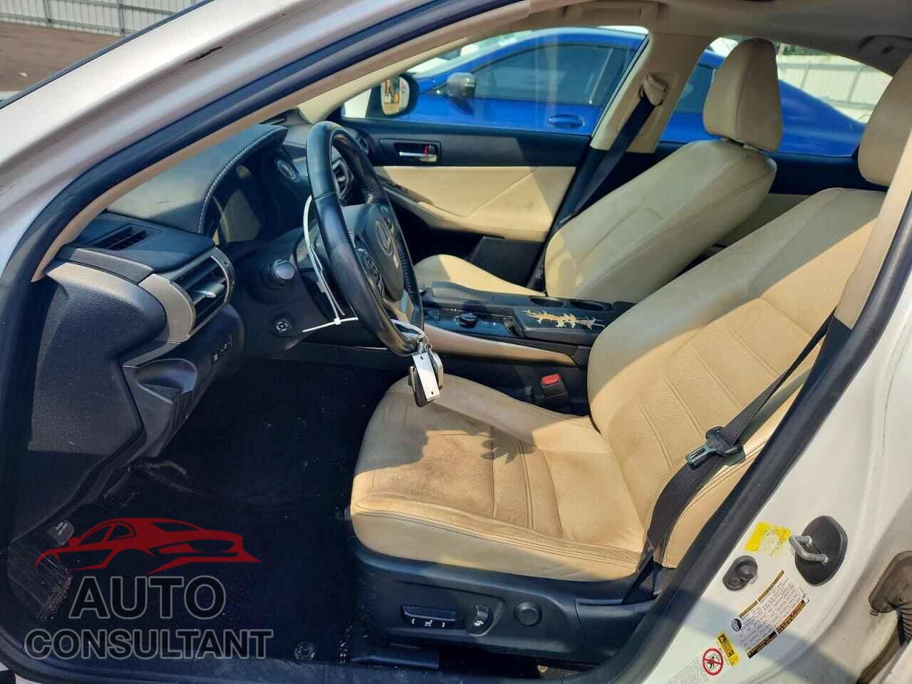 LEXUS IS 2014 - JTHCF1D23E5012830