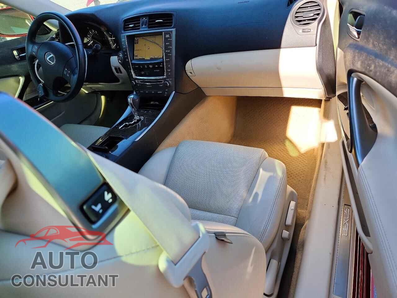 LEXUS IS 2010 - JTHFF2C27A2512702