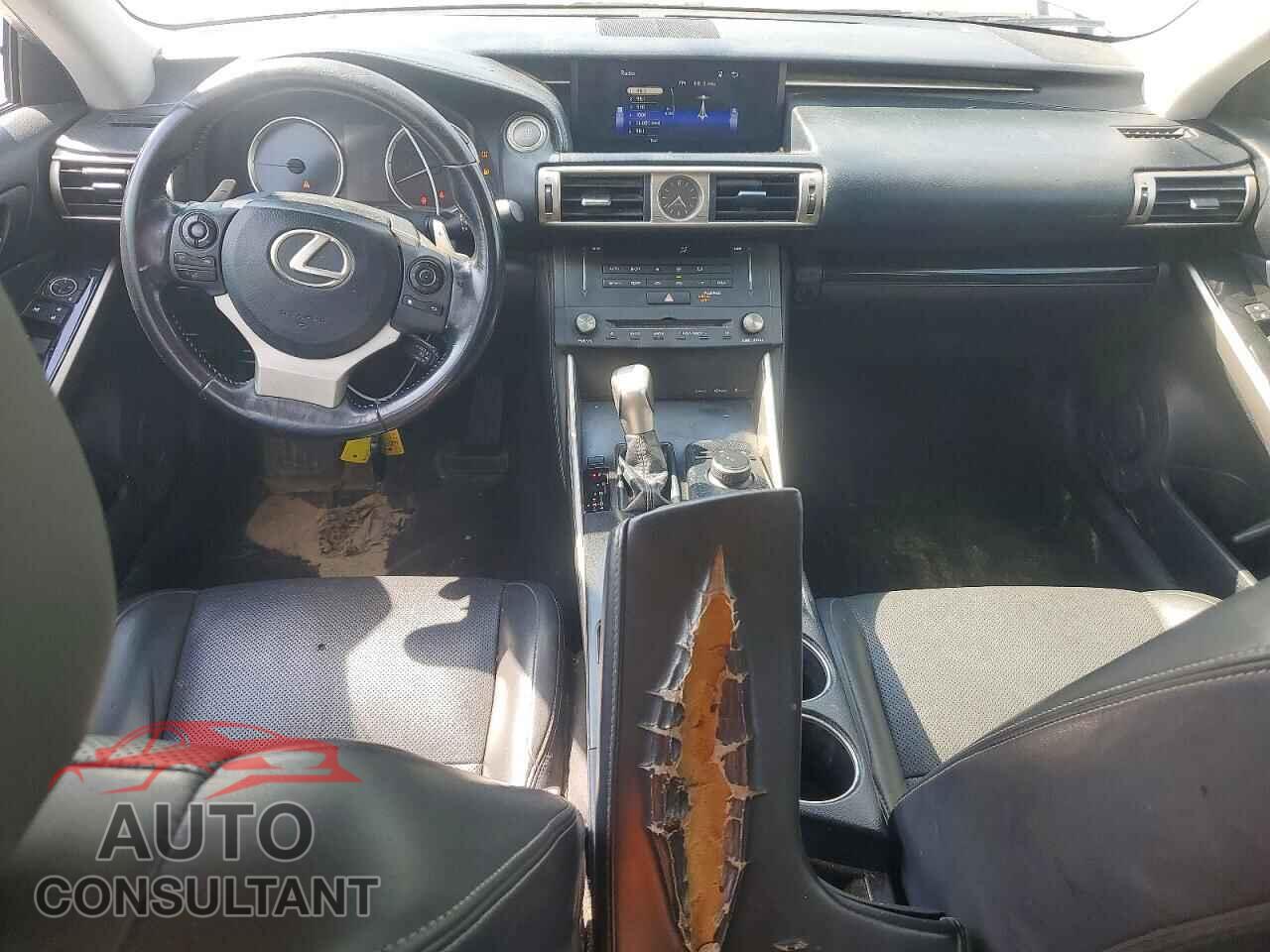 LEXUS IS 2016 - JTHBA1D27G5006848