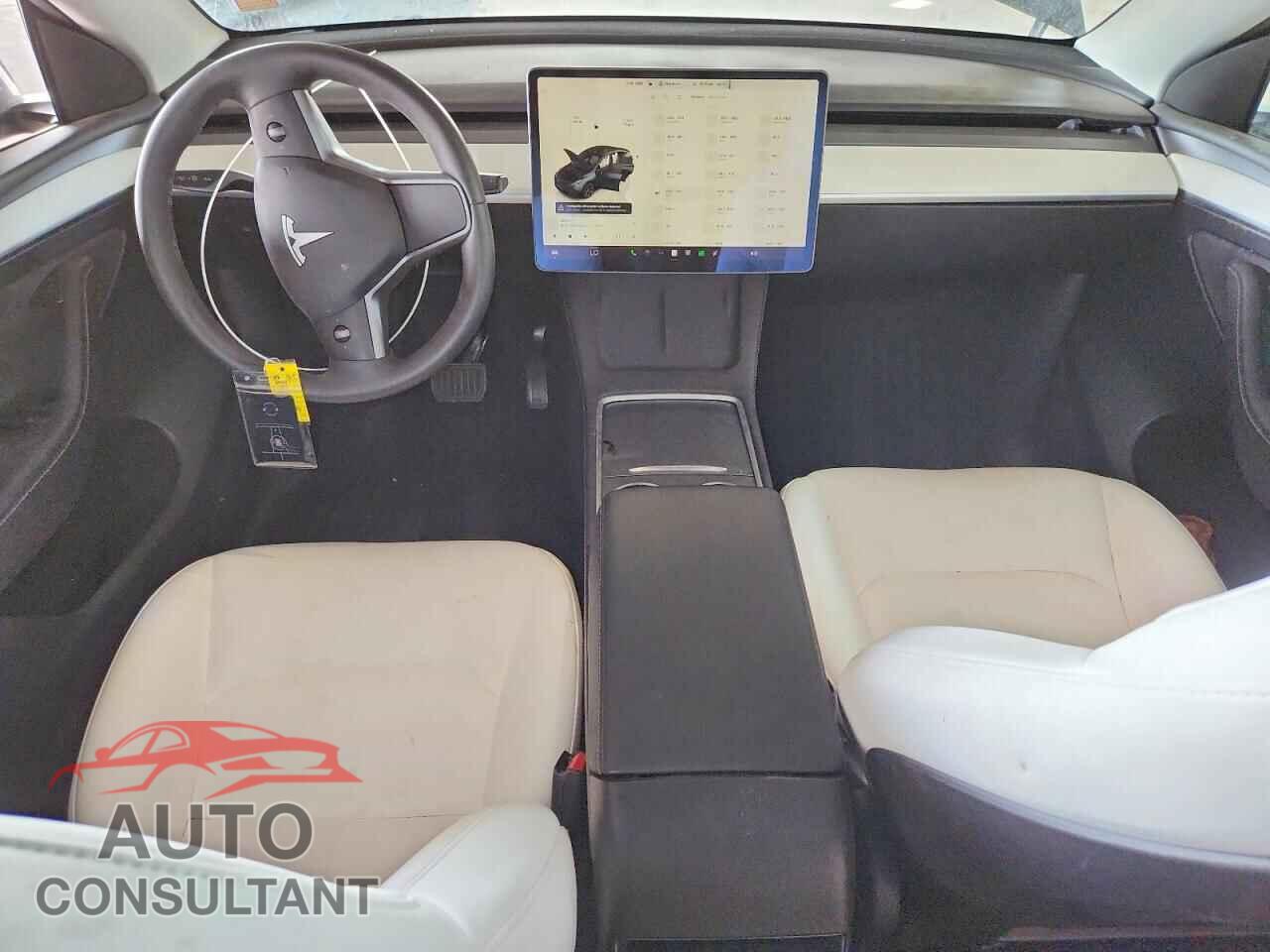 TESLA MODEL Y 2025 - 7SAYGDED6SF228643