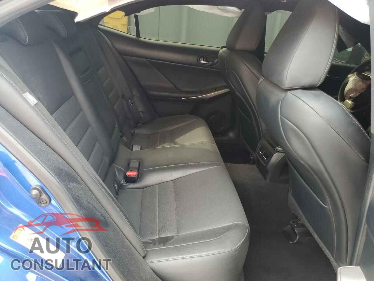 LEXUS IS 2016 - JTHBA1D26G5013080