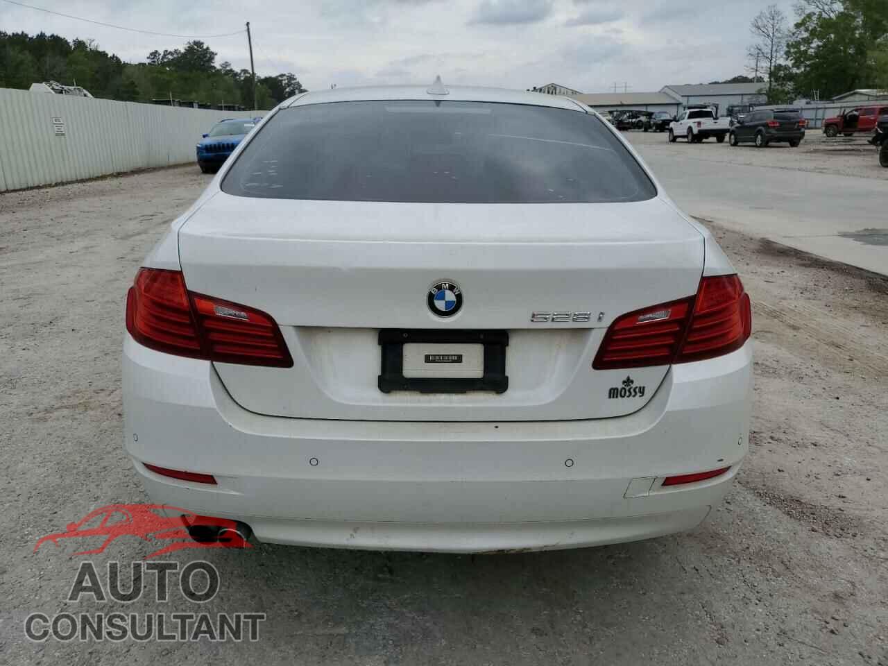 BMW 5 SERIES 2016 - WBA5A5C53GD525867