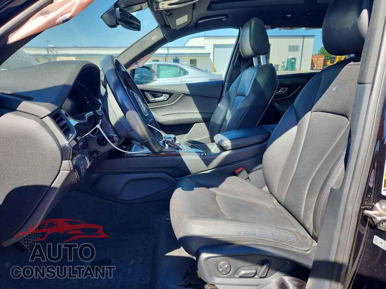 AUDI Q7 2017 - WA1LAAF73HD051978