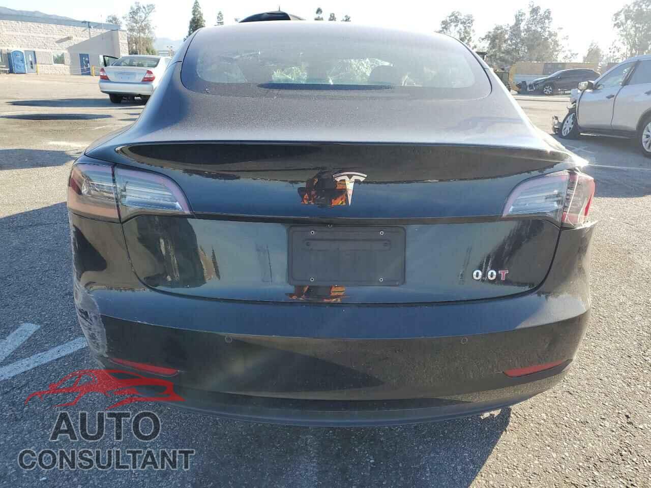 TESLA MODEL 3 2018 - 5YJ3E1EA2JF172233