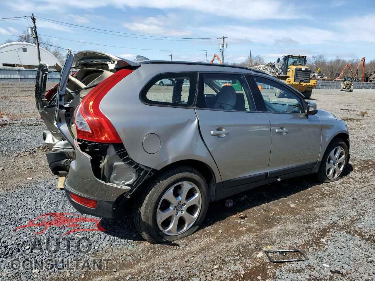 VOLVO XC60 2013 - YV4940DZ4D2406357