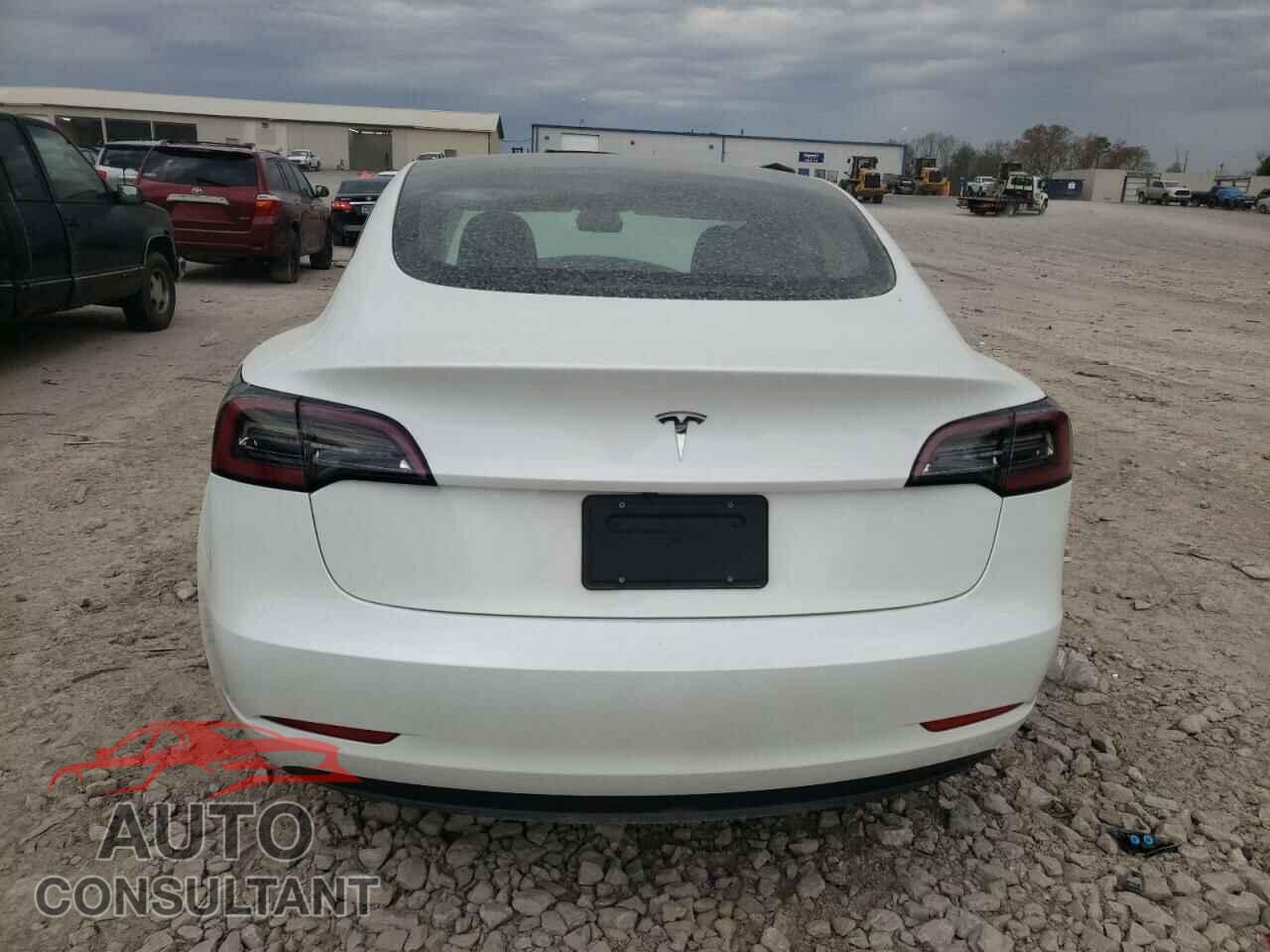 TESLA MODEL 3 2023 - 5YJ3E1EA8PF552993