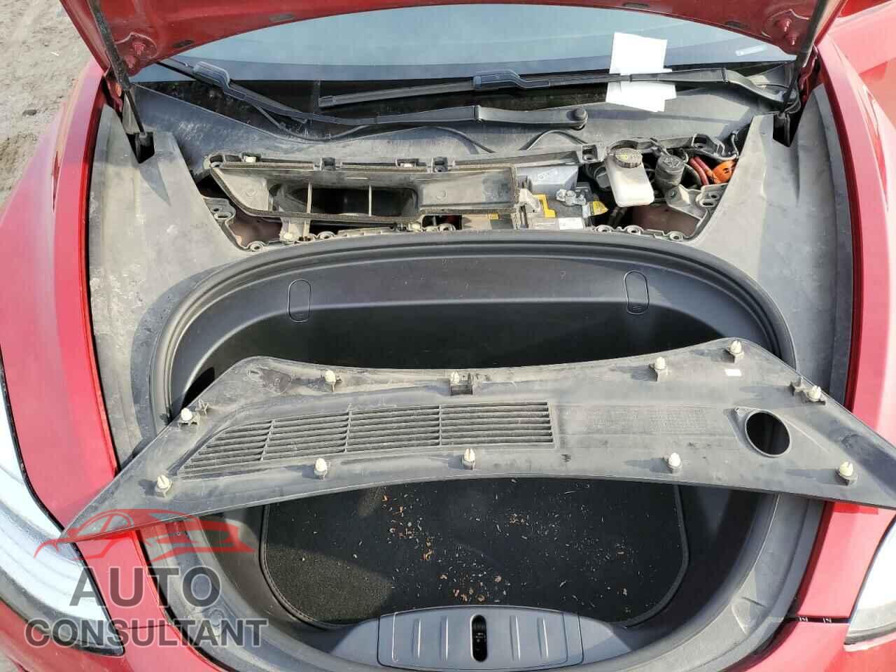 TESLA MODEL 3 2019 - 5YJ3E1EB8KF389389