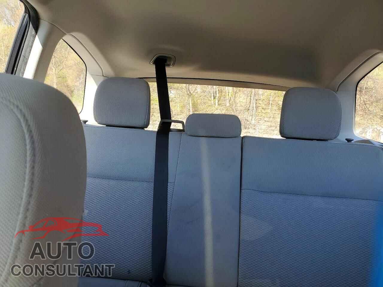 SUBARU FORESTER 2014 - JF2SJAAC0EH493998