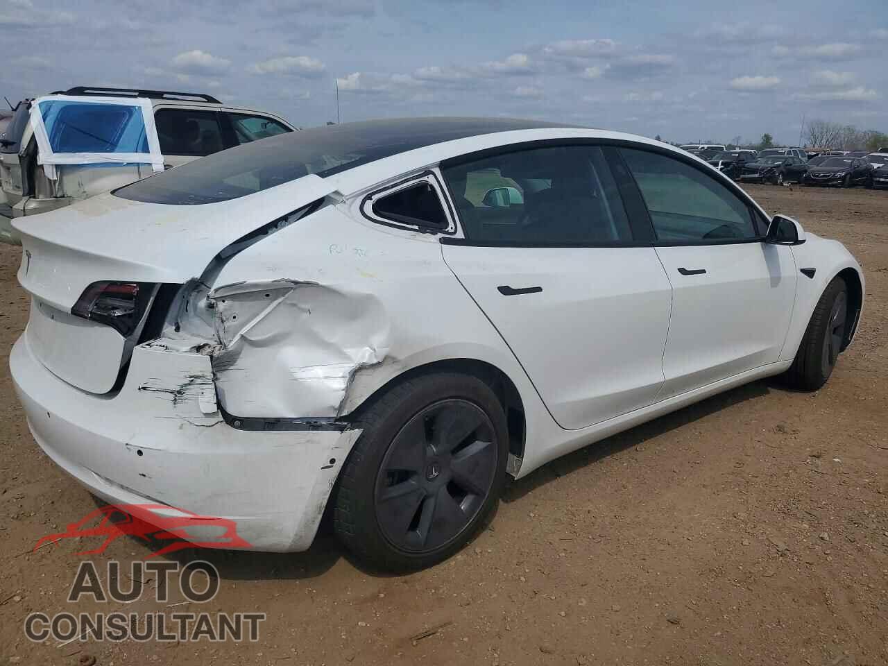 TESLA MODEL 3 2021 - 5YJ3E1EA5MF994917
