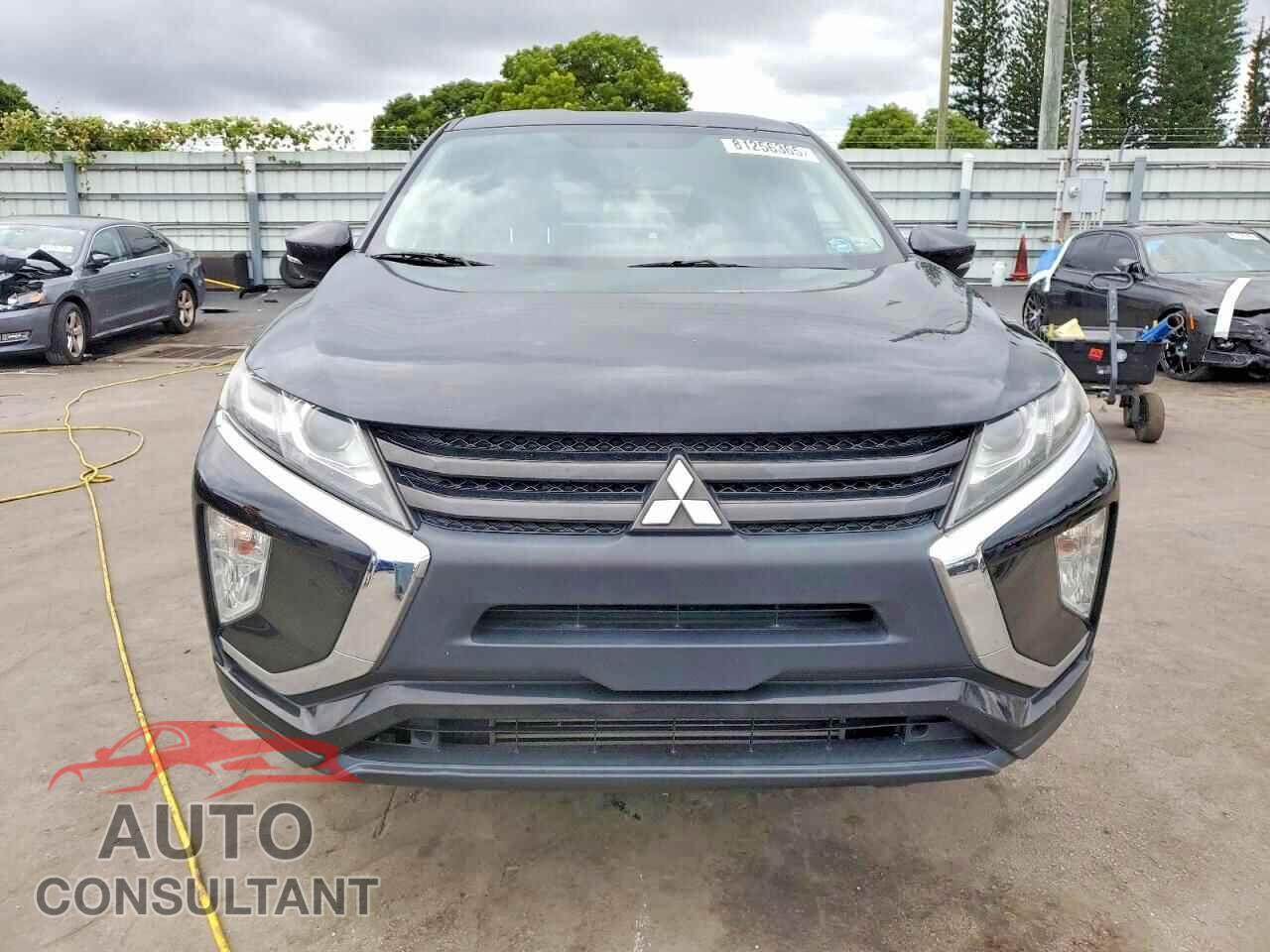 MITSUBISHI ECLIPSE 2018 - JA4AT4AA5JZ045114