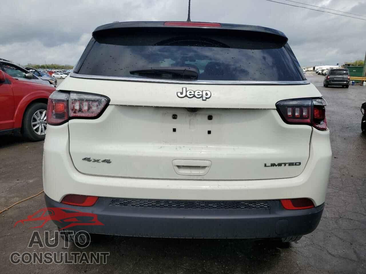 JEEP COMPASS 2018 - 3C4NJDCB9JT499652