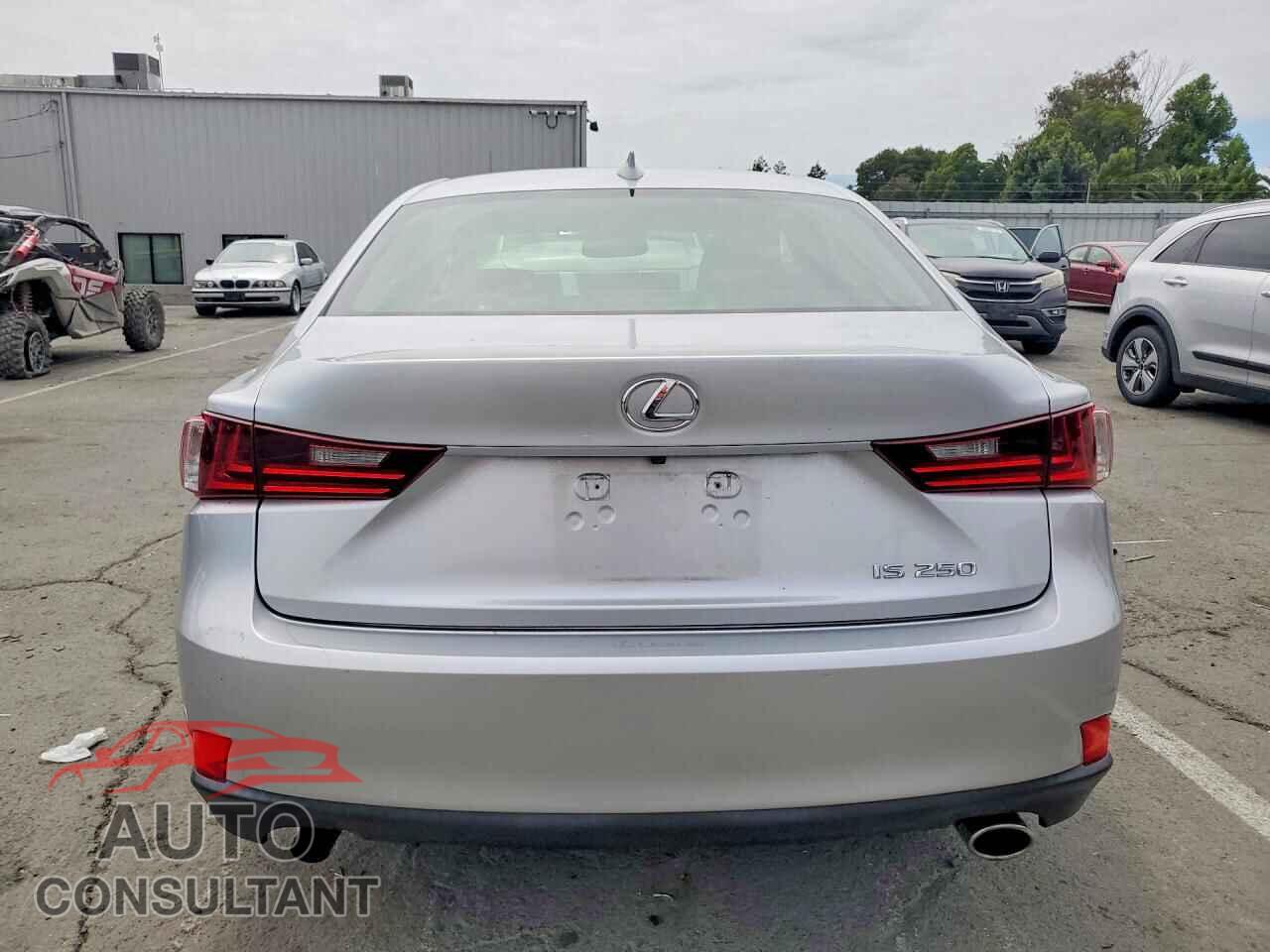 LEXUS IS 2014 - JTHBF1D2XE5041902