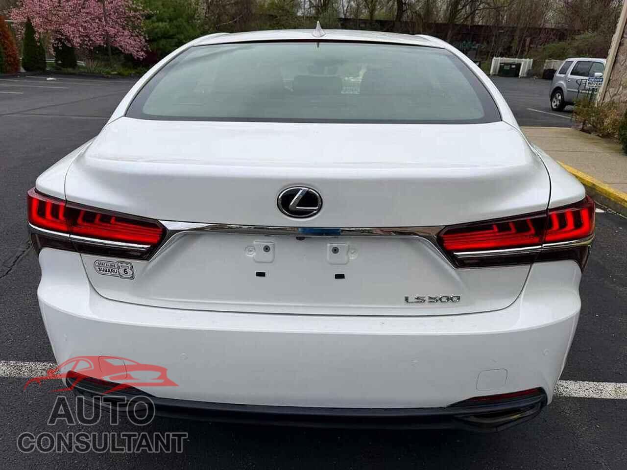 LEXUS LS500 2021 - JTHD51FF4M5014687
