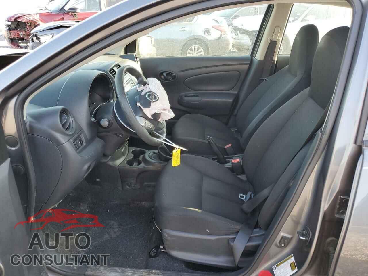 NISSAN VERSA 2017 - 3N1CN7AP3HL889400