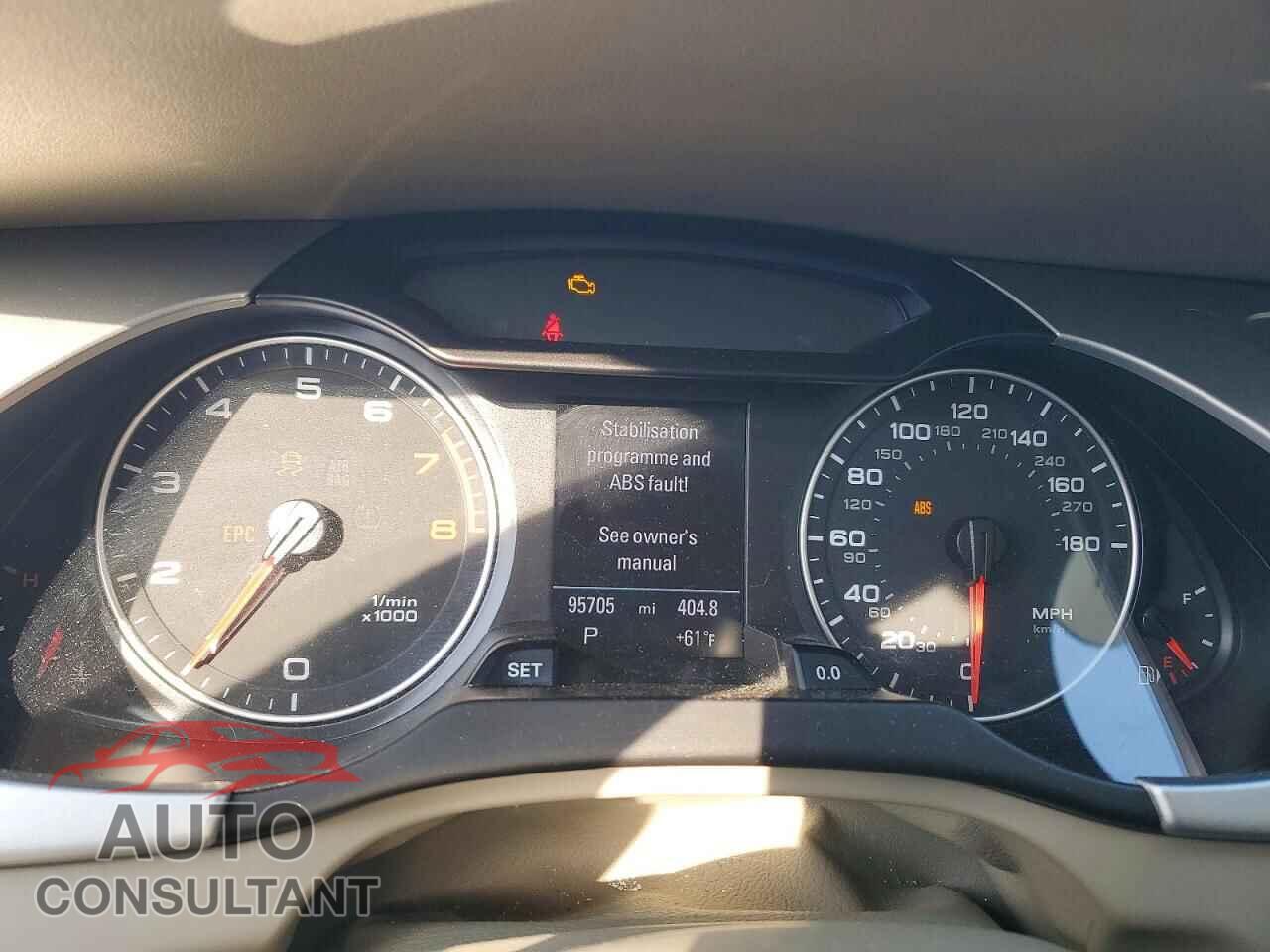 AUDI A4 2011 - WAUEFAFL3BN036778