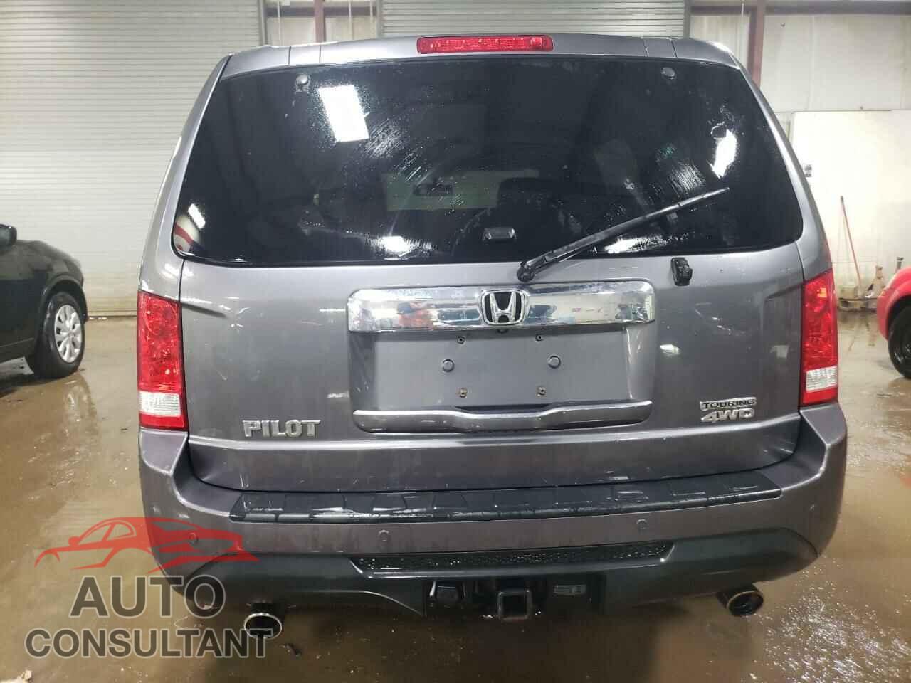 HONDA PILOT 2015 - 5FNYF4H97FB063909