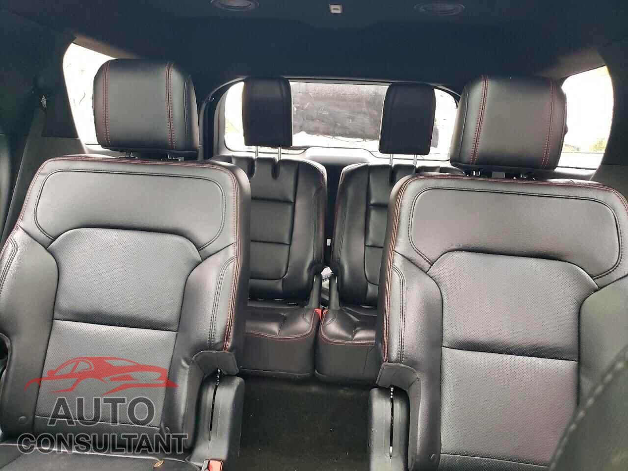 FORD EXPLORER 2018 - 1FM5K8GT3JGB87611
