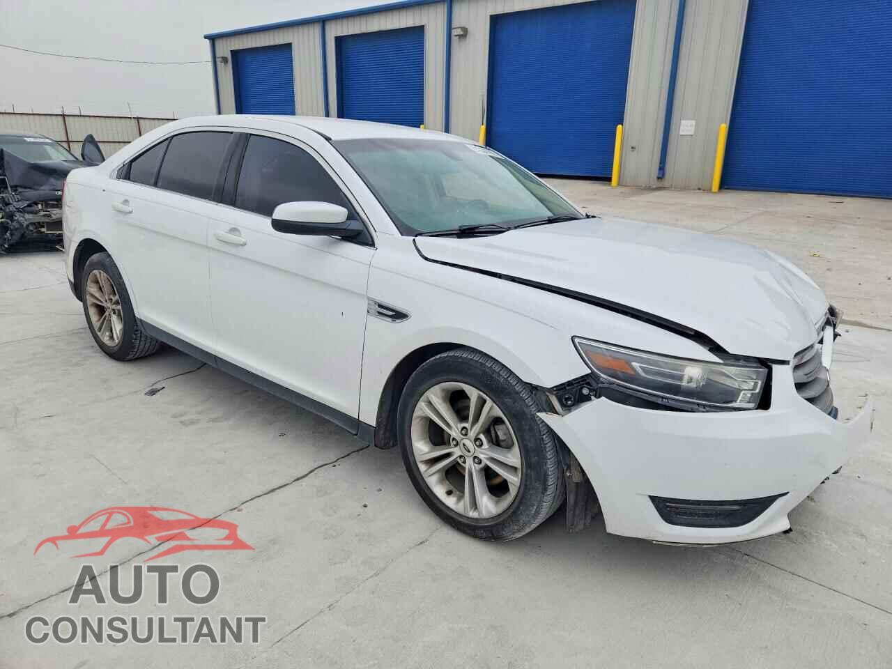 FORD TAURUS 2015 - 1FAHP2E82FG173341