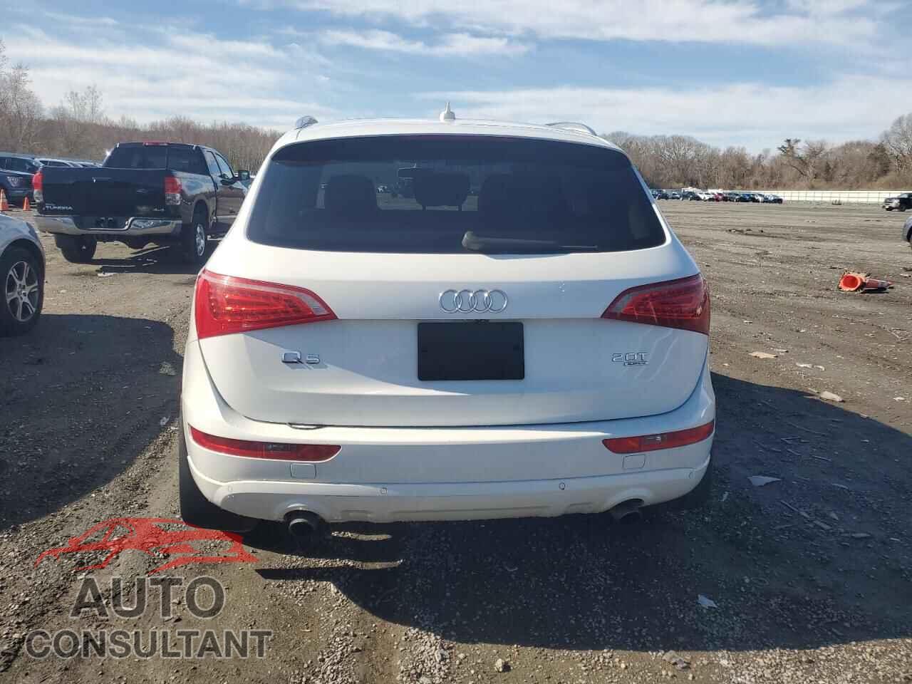 AUDI Q5 2012 - WA1LFAFP2CA076480