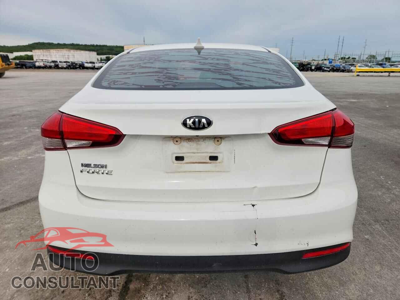 KIA FORTE 2017 - 3KPFK4A76HE092984