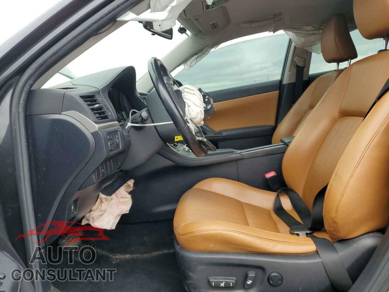 LEXUS CT 200 2011 - JTHKD5BH3B2004045