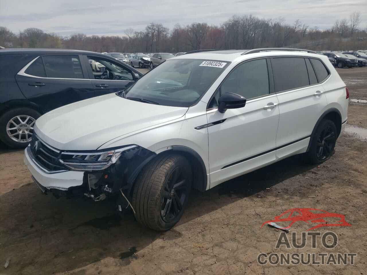 VOLKSWAGEN TIGUAN 2023 - 3VV8B7AX9PM092316