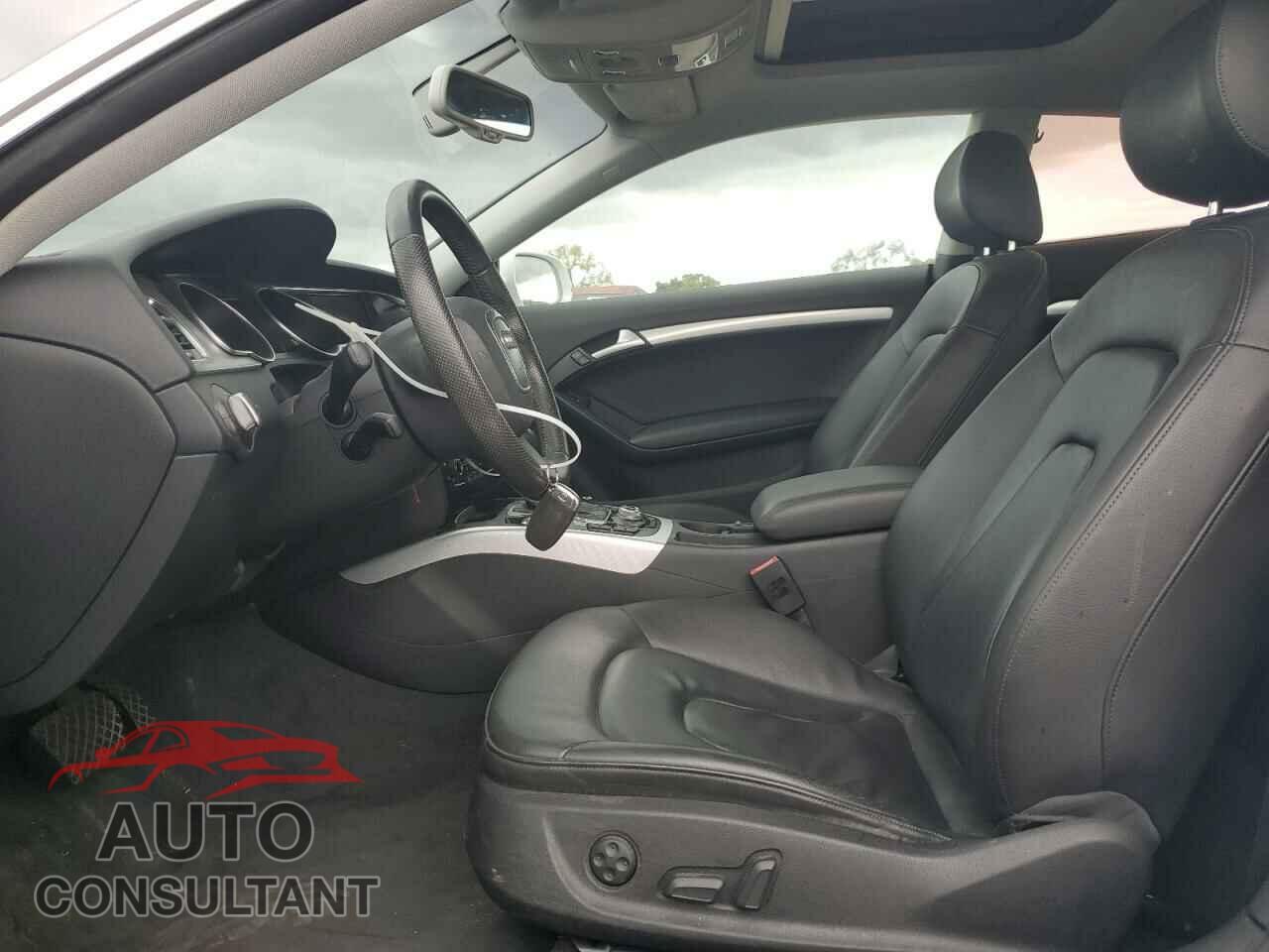 AUDI A5 2012 - WAULFAFR1CA014508