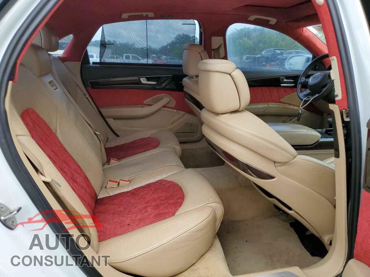 AUDI A8 2014 - WAURGAFD6EN004841
