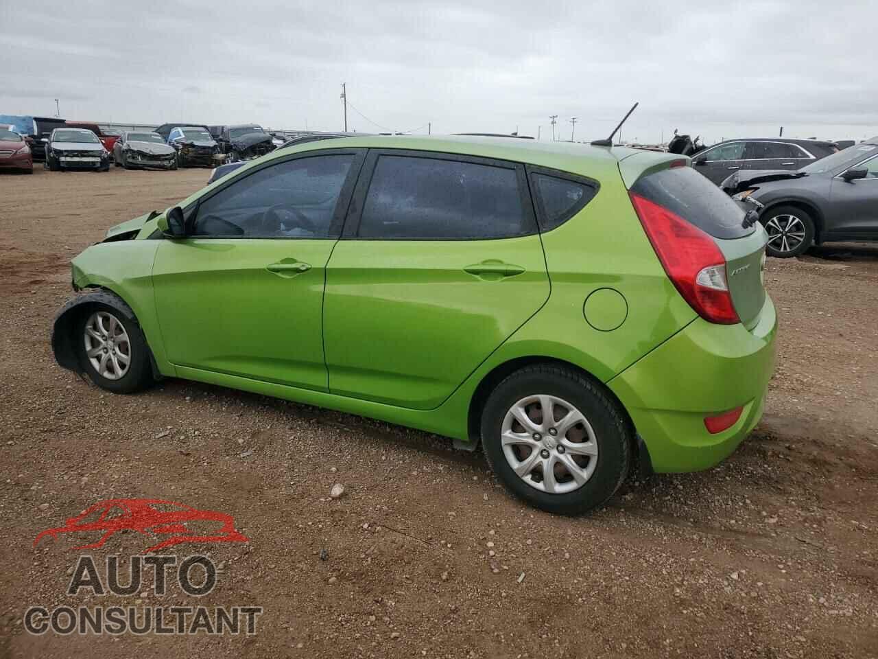 HYUNDAI ACCENT 2013 - KMHCT5AE2DU082223