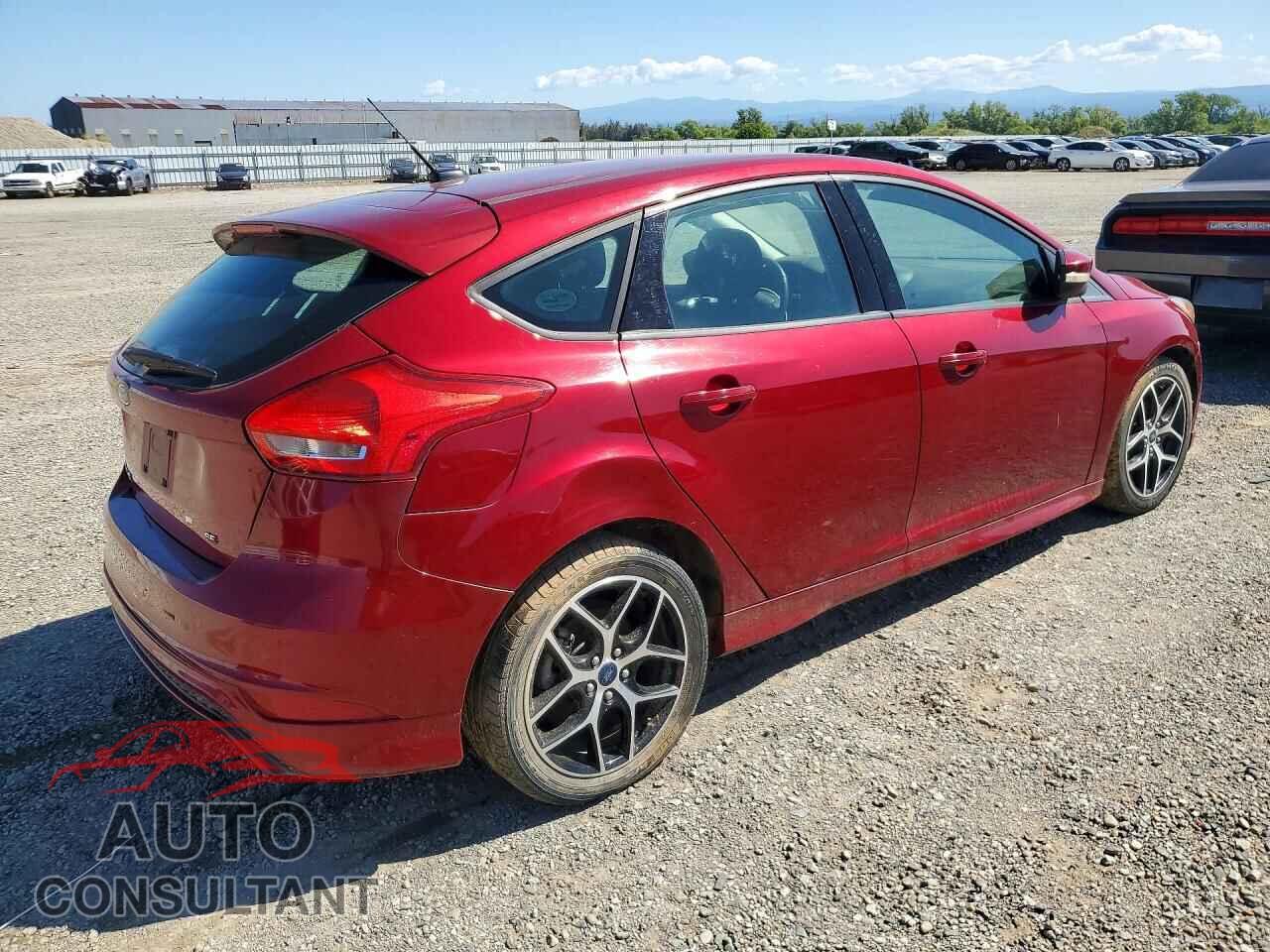 FORD FOCUS 2016 - 1FADP3K28GL380569