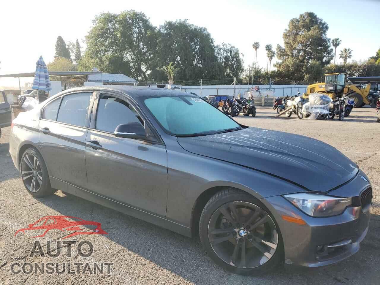 BMW 3 SERIES 2012 - WBA3A5G59CNN65571