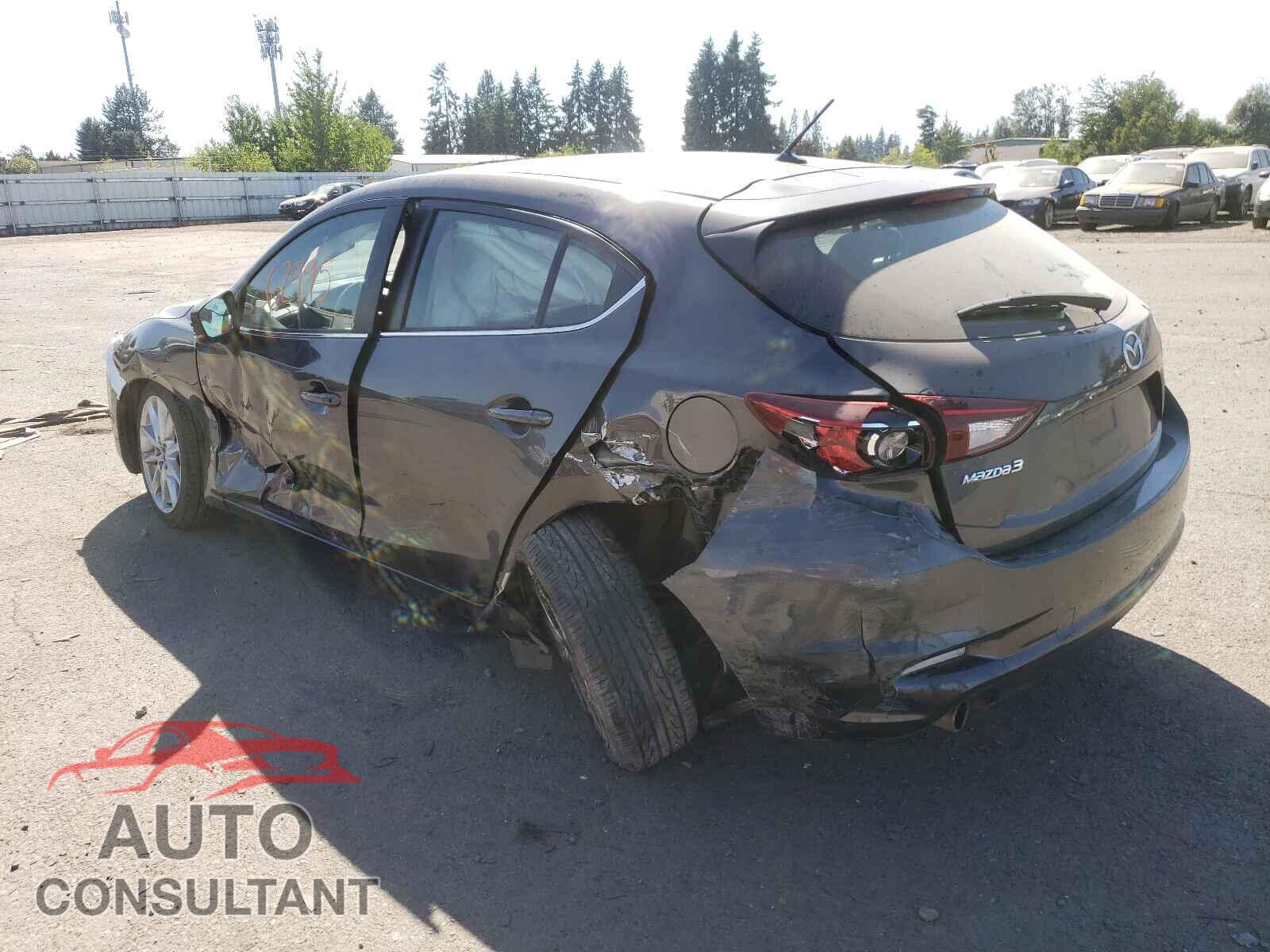 MAZDA 3 2017 - 3MZBN1L70HM125532