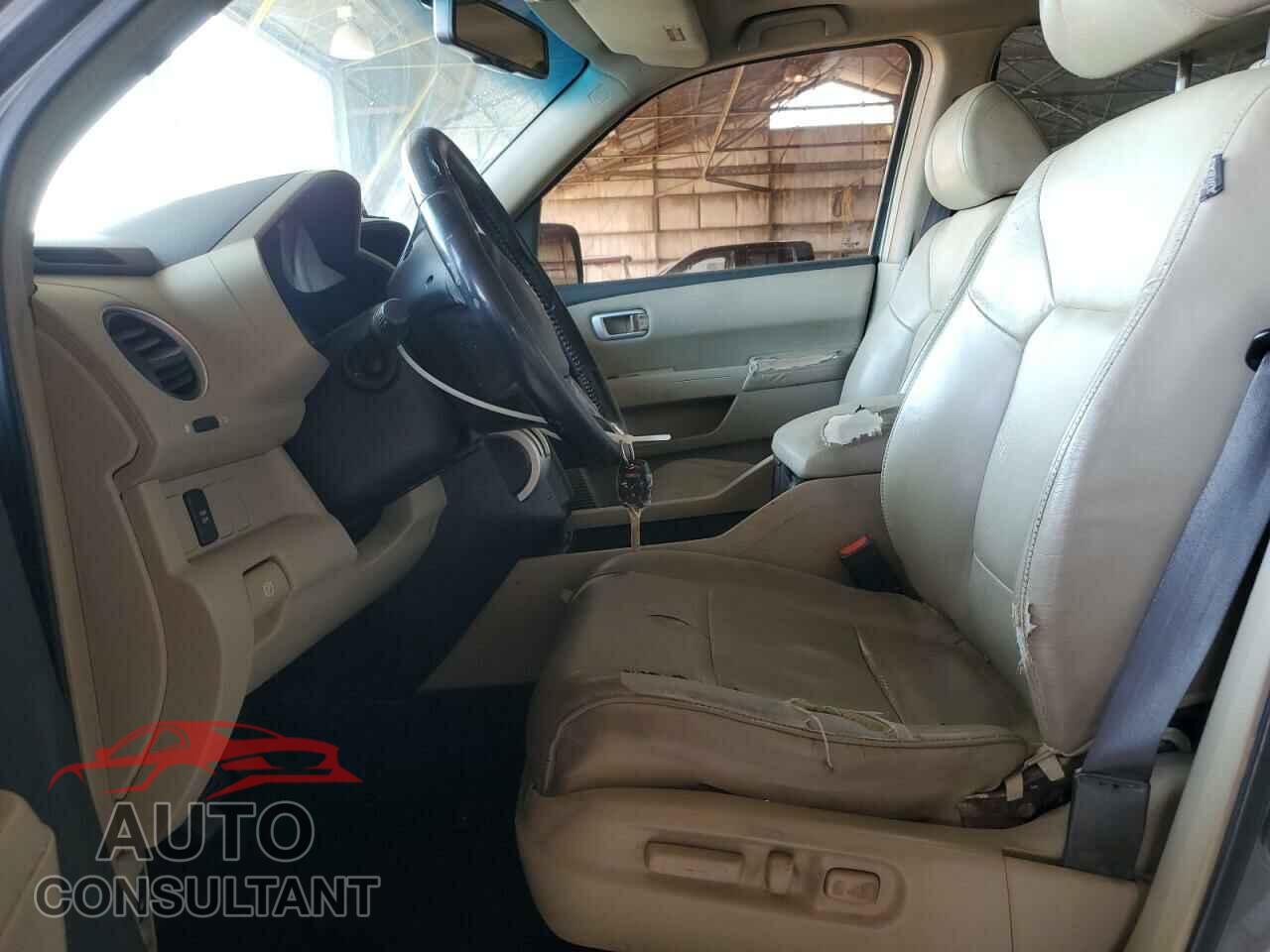 HONDA PILOT 2009 - 5FNYF48609B017784