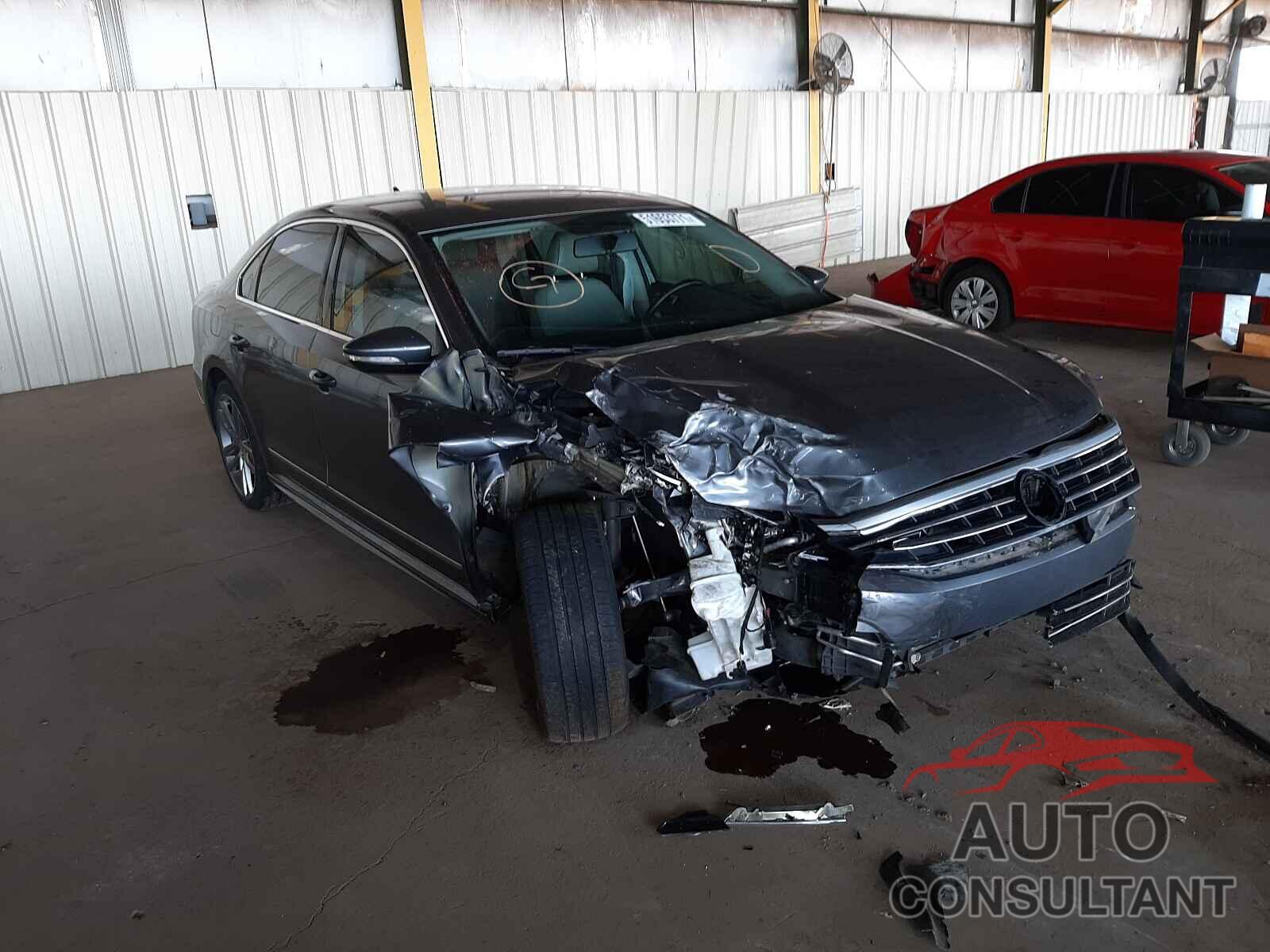 VOLKSWAGEN PASSAT 2017 - 1VWDT7A32HC045653
