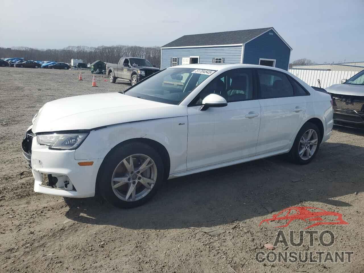 AUDI A4 2018 - WAUDNAF42JN000747