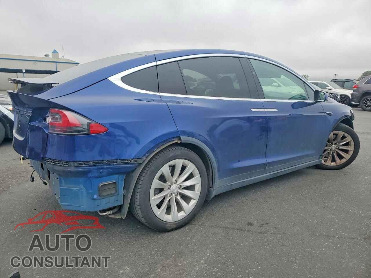 TESLA MODEL X 2017 - 5YJXCBE21HF079588