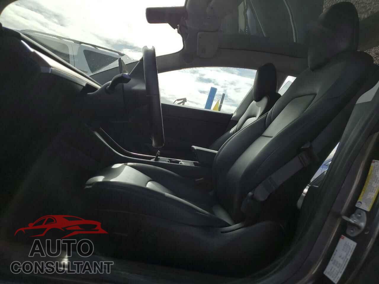 TESLA MODEL 3 2018 - 5YJ3E1EA2JF038886