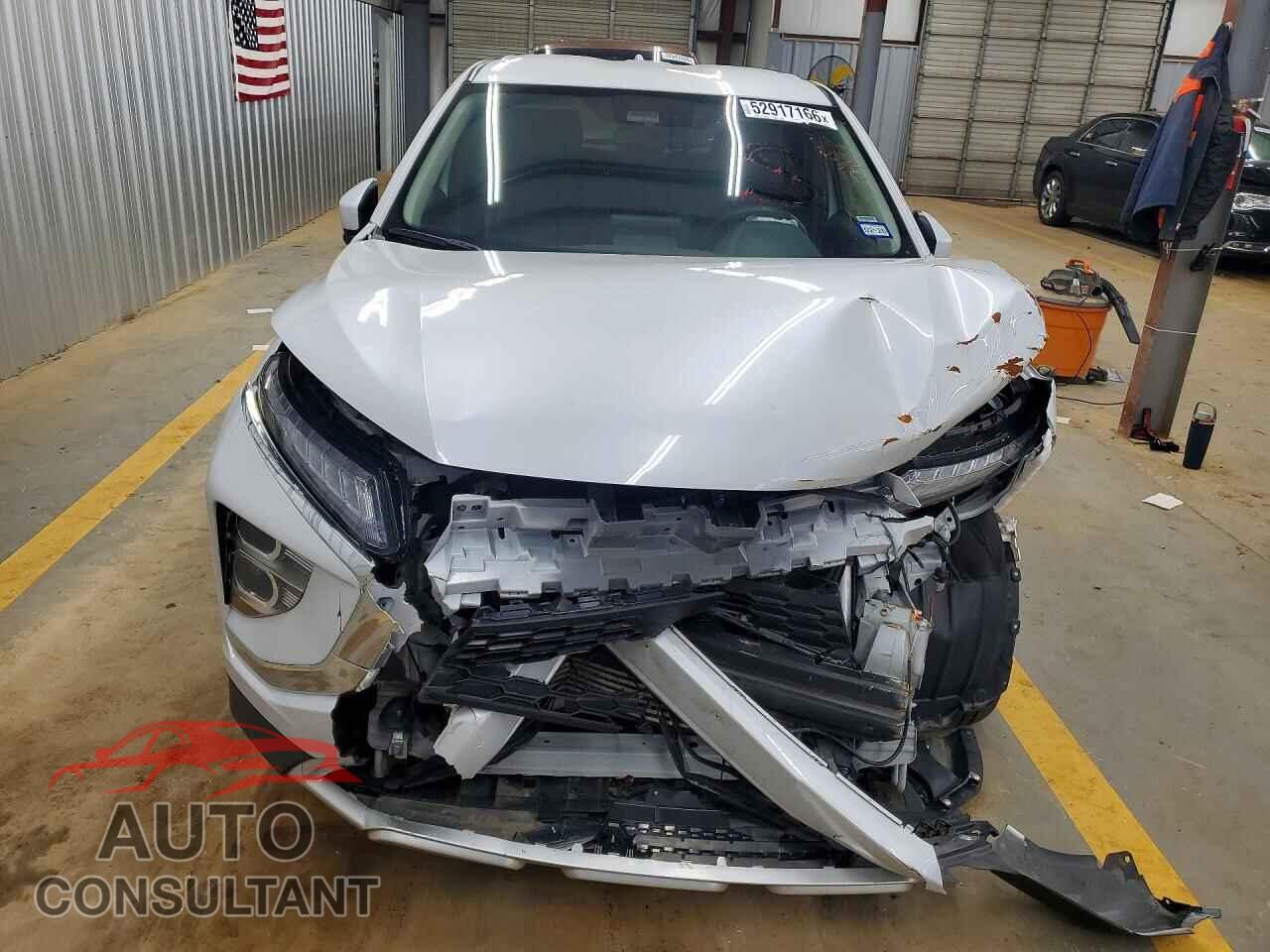 MITSUBISHI ECLIPSE 2024 - JA4ATWAA6RZ044982