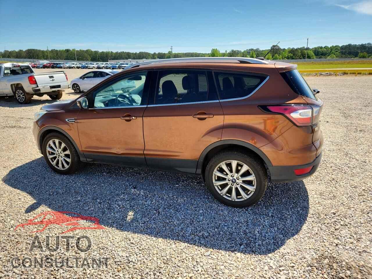 FORD ESCAPE 2017 - 1FMCU0JD2HUF05282