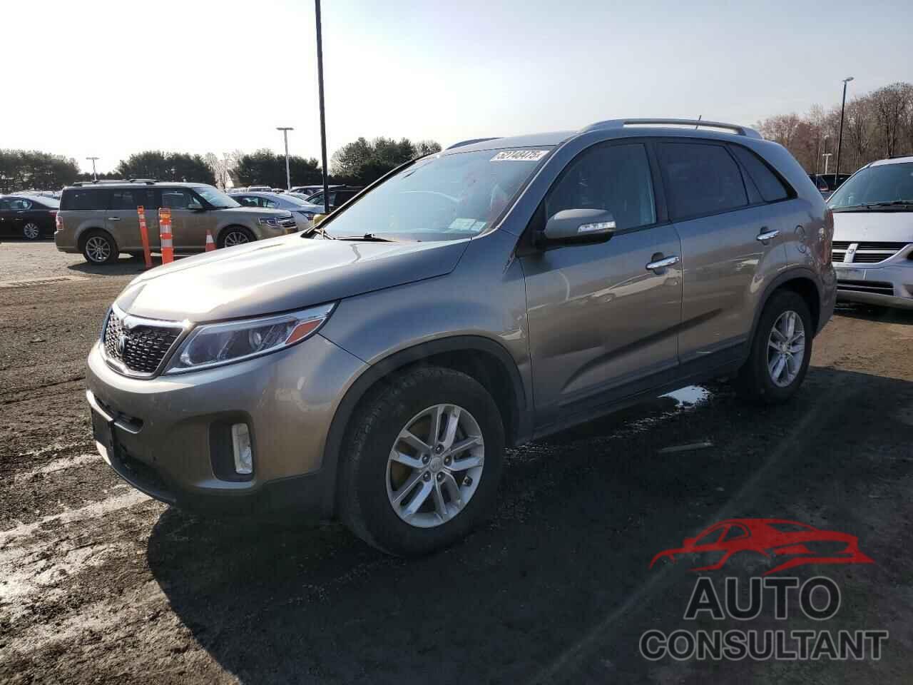 KIA SORENTO 2015 - 5XYKT4A62FG657637