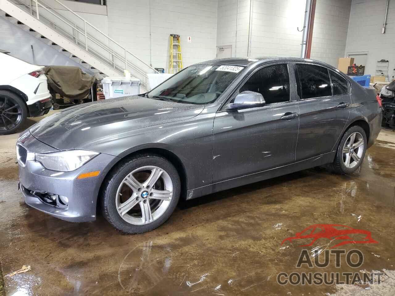 BMW 3 SERIES 2015 - WBA3C3G50FNS76632