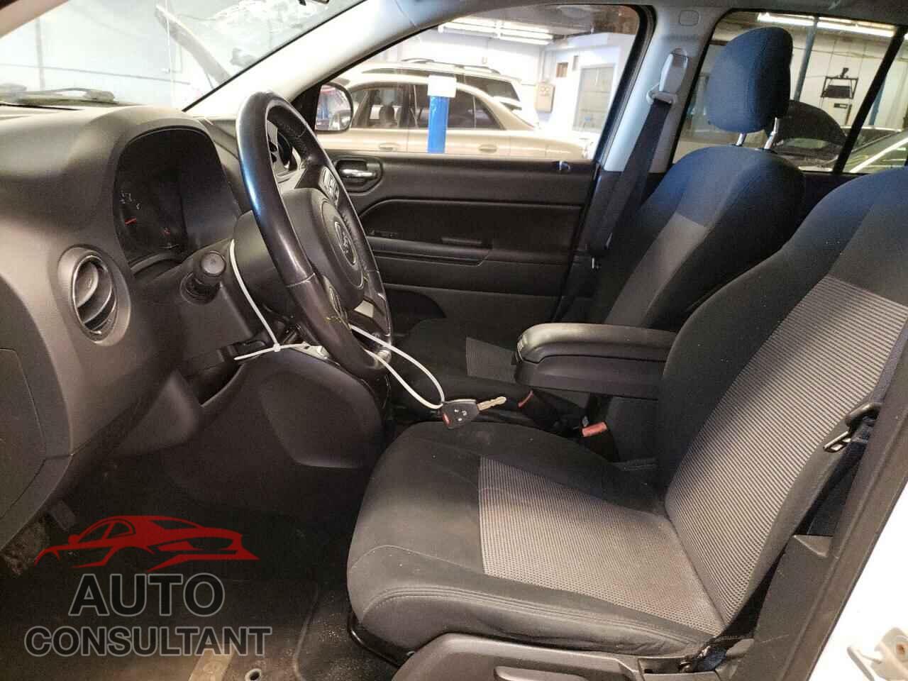 JEEP COMPASS 2011 - 1J4NF1FB1BD278852